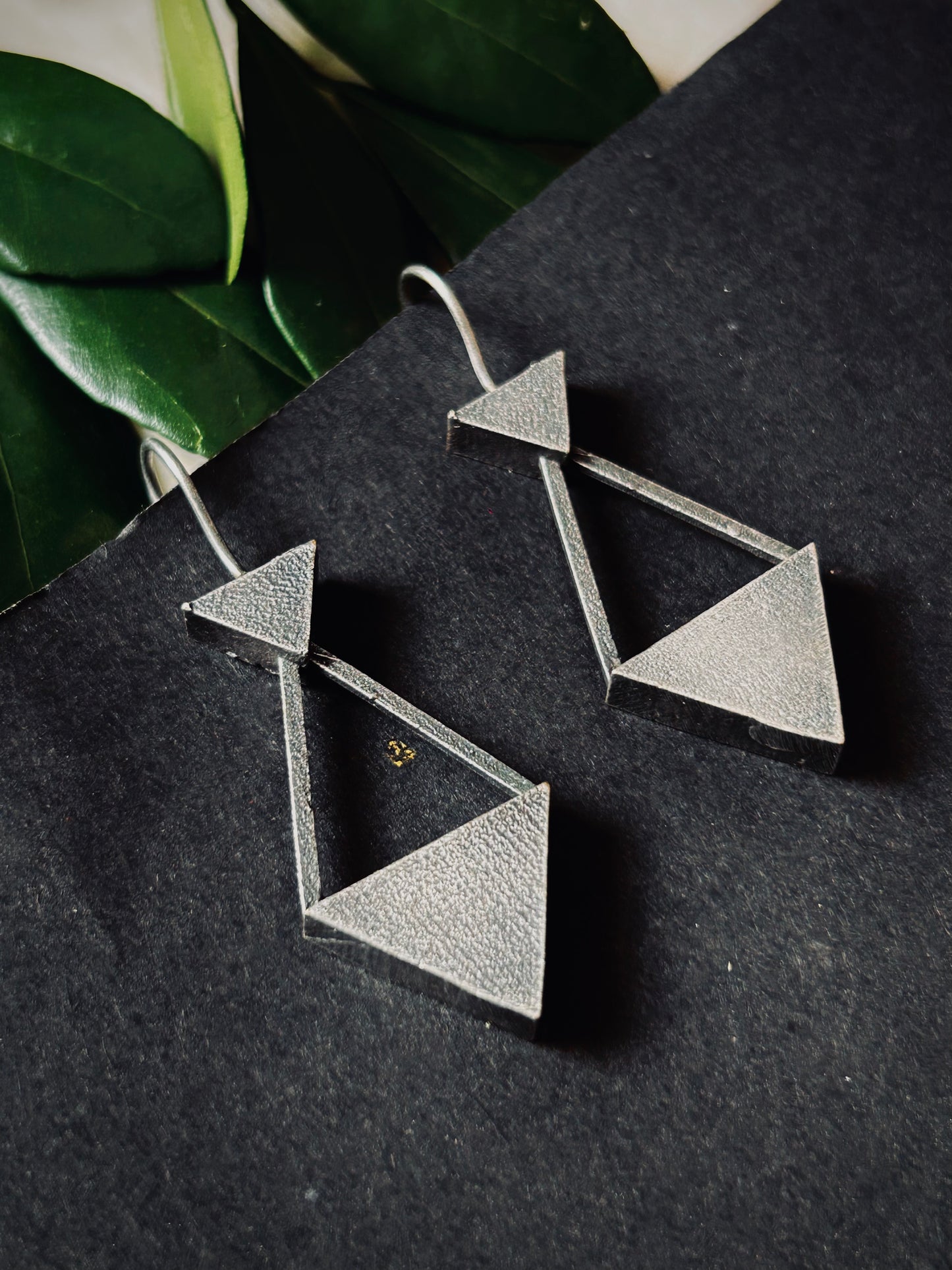Tricone oxidized drop earrings